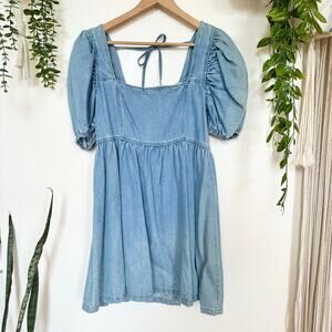 F21 Denim Chambray Puff Square Neck Sleeve Milkmaid Baby Doll Peasant Mini Dress